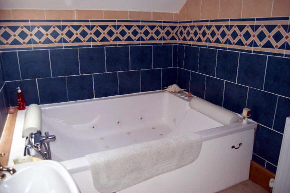 Photo of The Ensuite Double Jacuzzi Bath